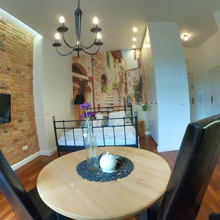 Apartamenty Apartlux Poznań Extérieur photo